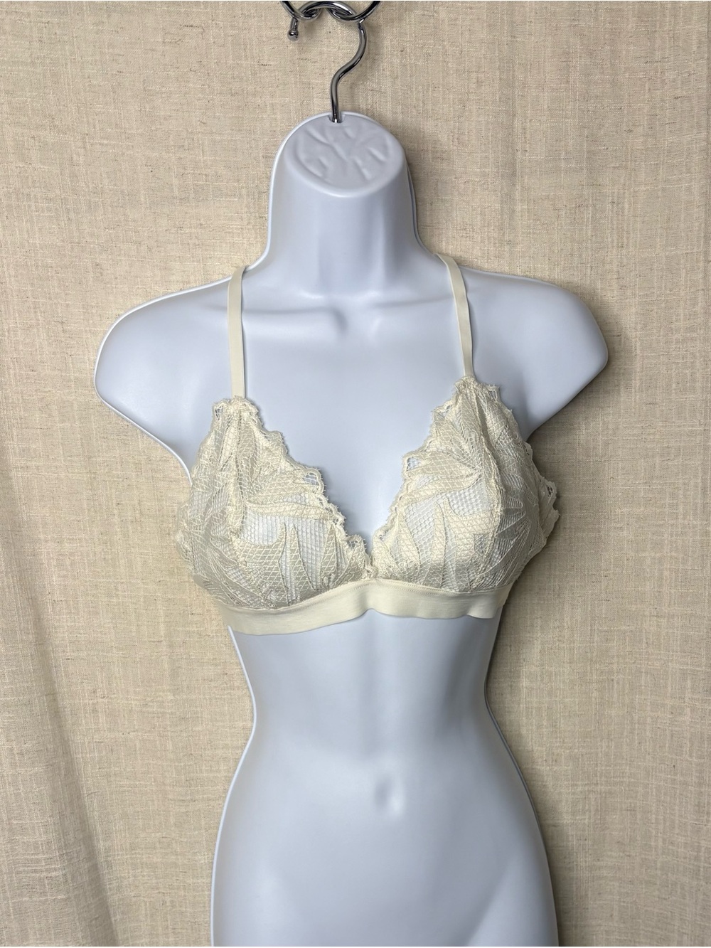 Aerie Palm Leaf Lace Racerback Bralette White/Cream Size Medium